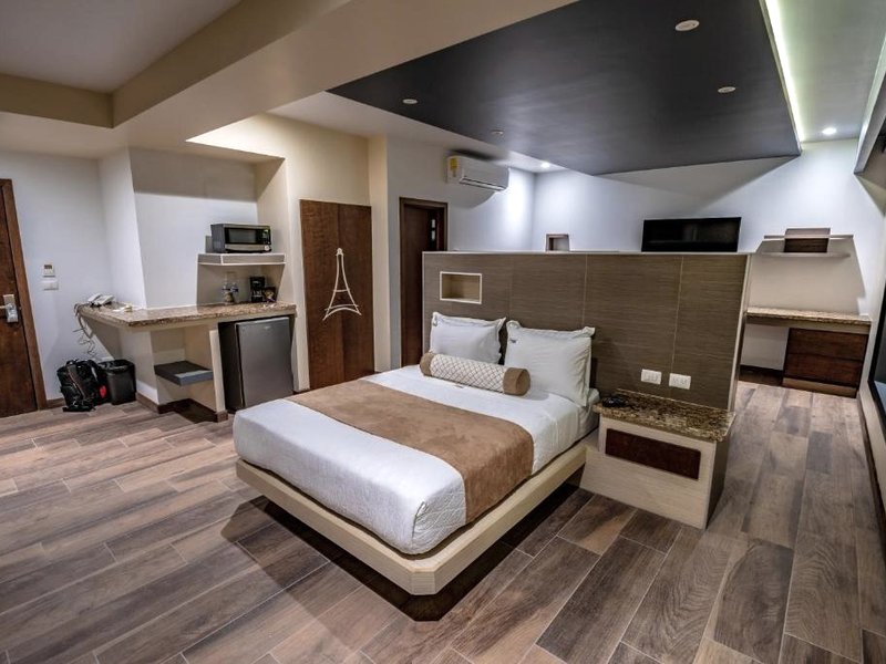 HOTEL EIFFELの写真