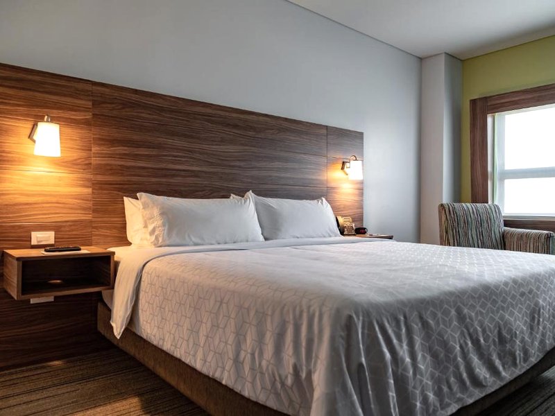 Holiday Inn Express And Suites Ensenada Centro By IHGの写真