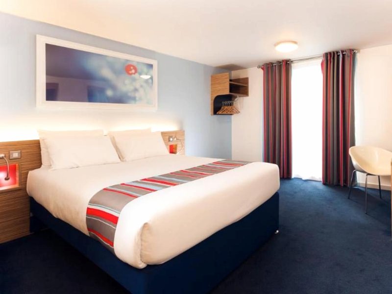 トラベロッジ ウェイドブリッジ (Travelodge Wadebridge)の写真