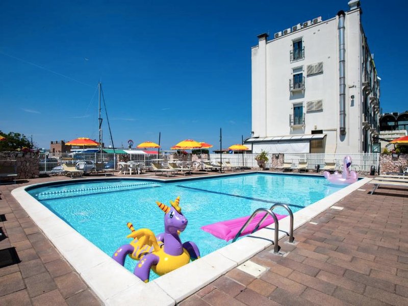 Miramare Hotel Ristorante Convegniの写真