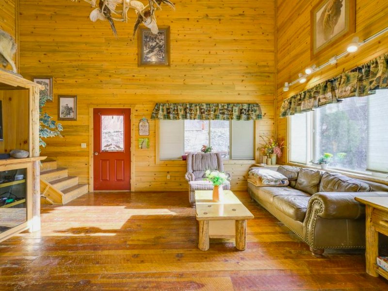Pet-Friendly Idaho Home on the Salmon River!の写真