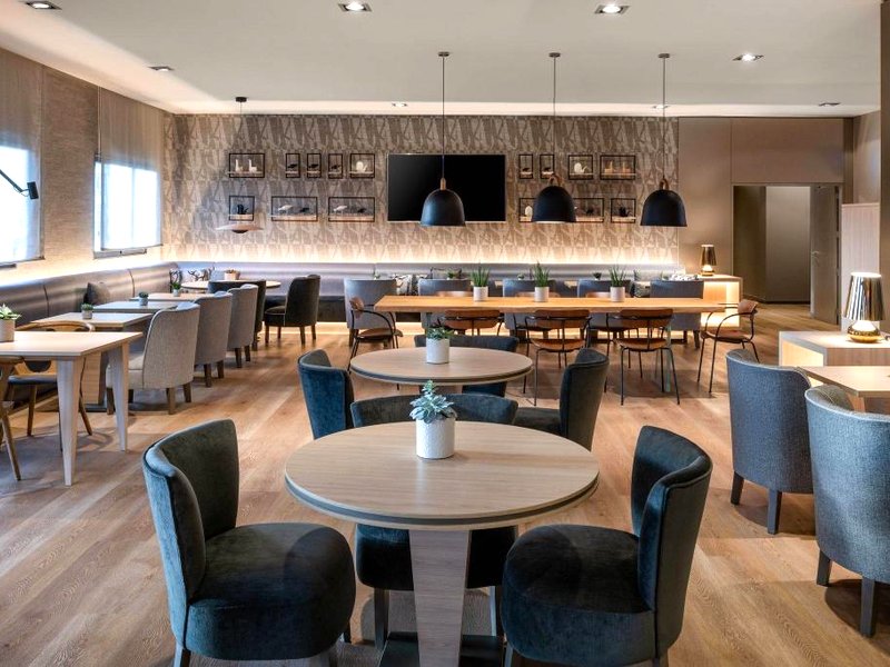 AC ホテル オビエド フォーラム (AC Hotel Oviedo Forum)の写真