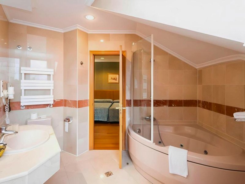 アストゥレス (Astures)の写真