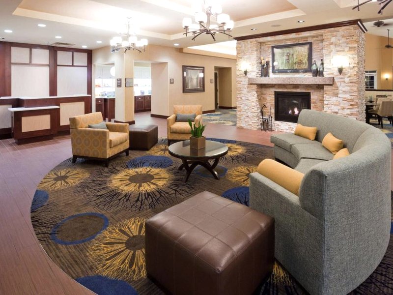 Homewood Suites by Hilton Minneapolis-New Brightonの写真