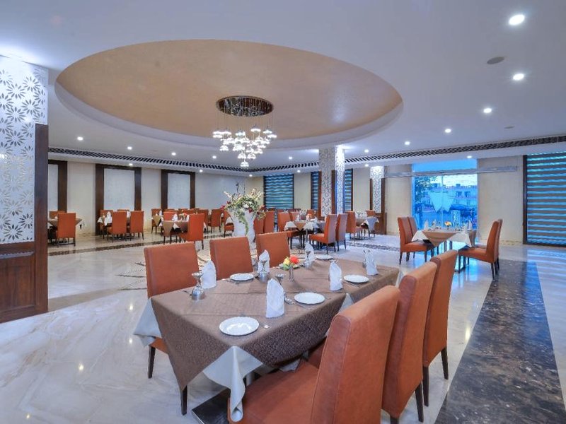 Wingston A Treehouse Hotel, Goverdhanの写真