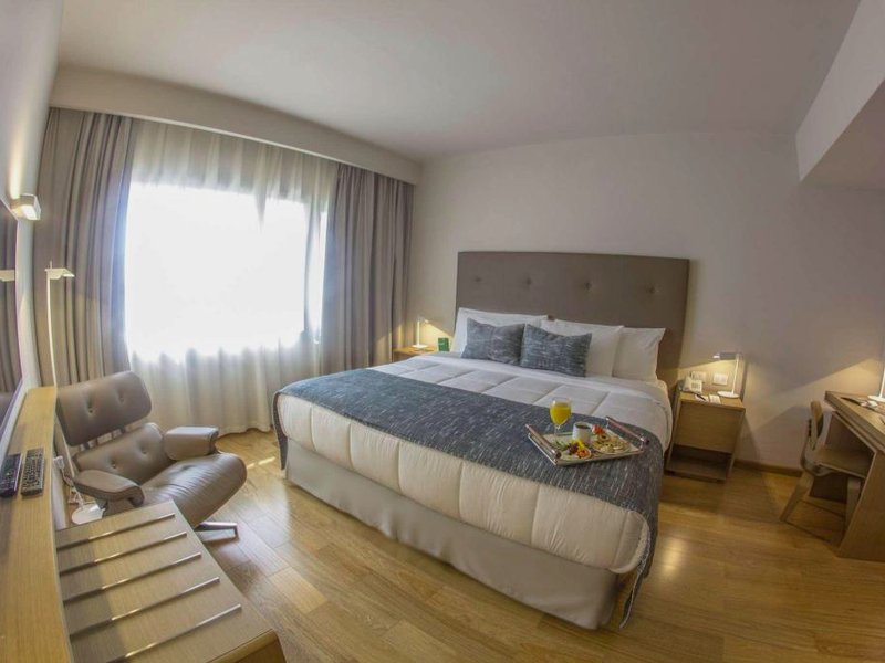 Dazzler by Wyndham Asuncionの写真