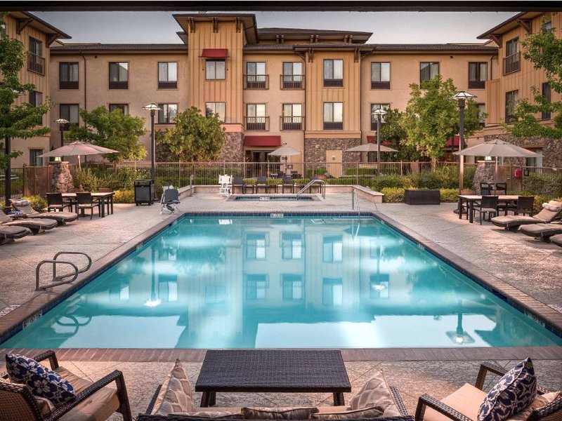 Hampton Inn & Suites Windsor - Sonoma Wine Countryの写真