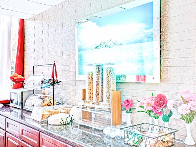 ラマダ バイ ウィンダム ロッカウェイ (Ramada by Wyndham Rockaway)の写真