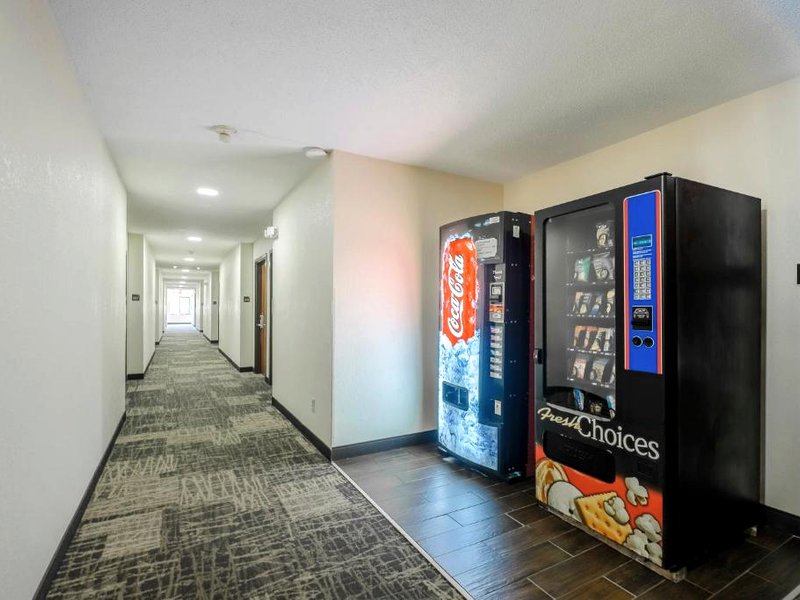 Red Roof Inn Hillsvilleの写真