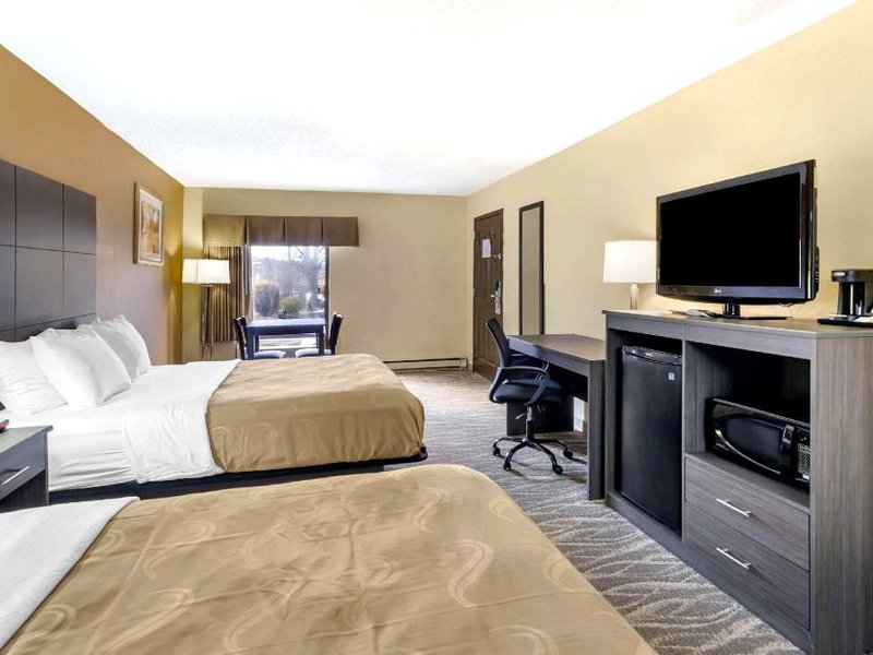 Quality Inn Hillsvilleの写真