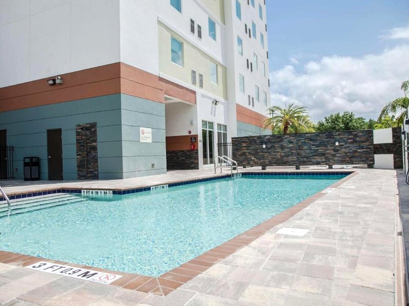 ヒルトン ガーデン イン タンパ サンコースト パークウェイ (Hilton Garden Inn Tampa Suncoast Parkway)の写真