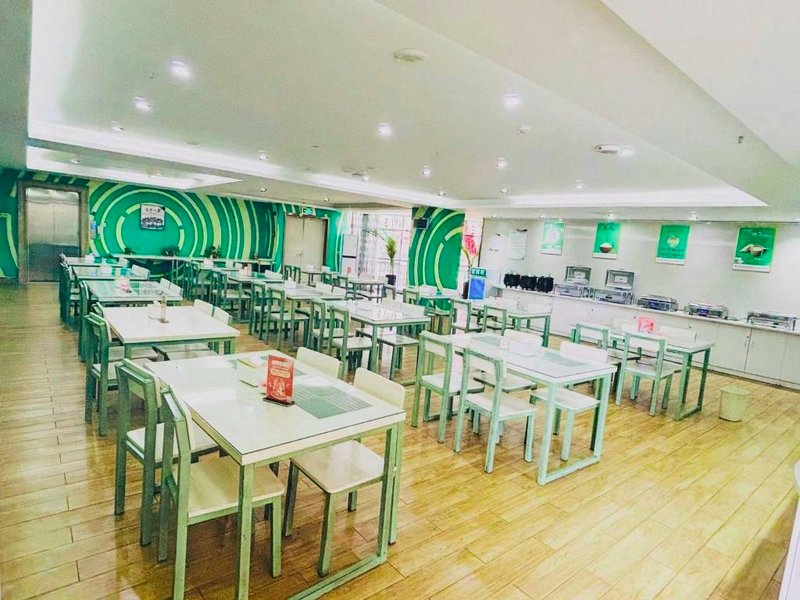 グリーンツリー イン ボーヂョウ チュンユー モーター シティ エクスプレス ホテル (GreenTree Inn Bozhou Chunyu Motor City Express Hotel)の写真