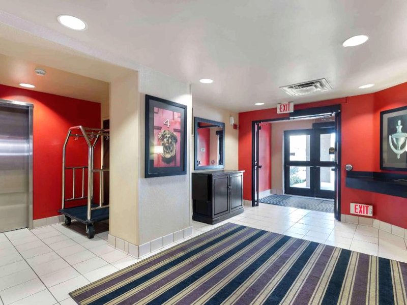 Extended Stay America Select Suites - Des Moines - Urbandaleの写真
