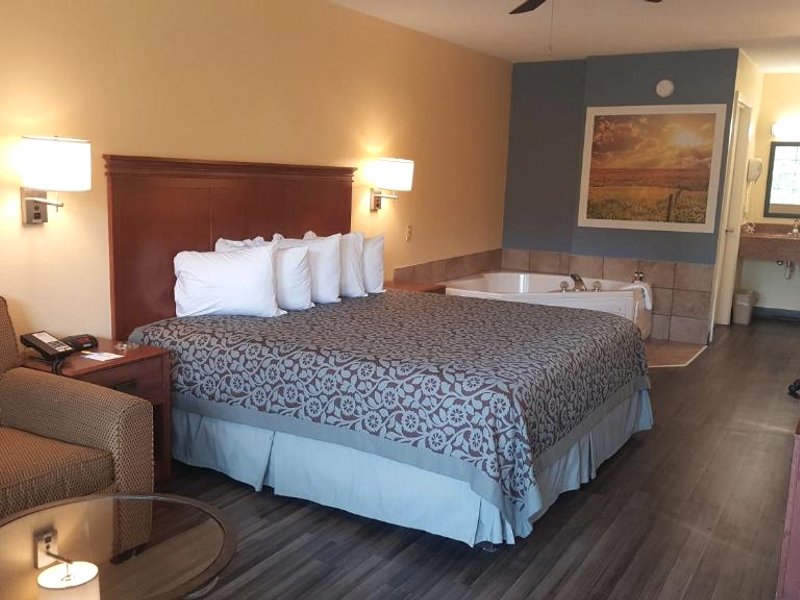 デイズ イン バイ ウィンダム トレントン (Days Inn by Wyndham Trenton)の写真