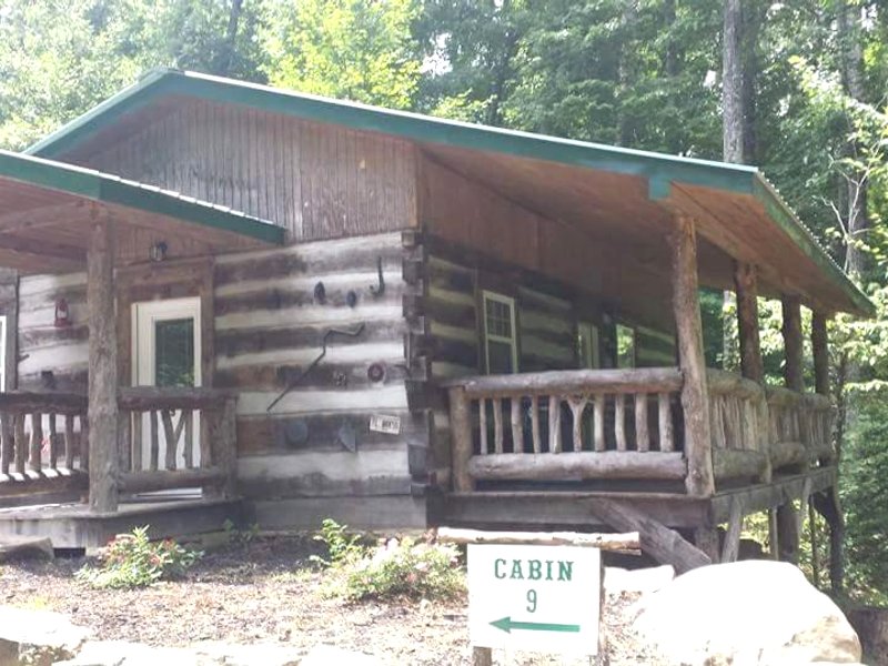 Lookout Mtn cabin with a viewの写真