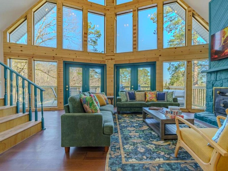 Lake House near Lookout Mt - Theater, Gym & Arcadeの写真