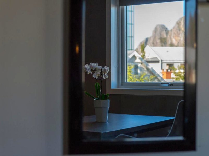 Fast Hotel Svolværの写真