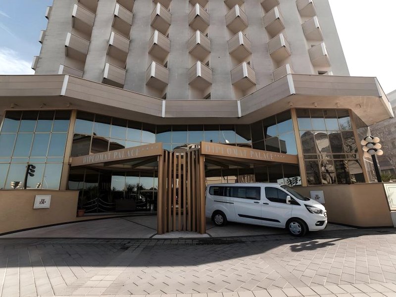 ホテル ディプロマット パレス (Hotel Diplomat Palace)の写真