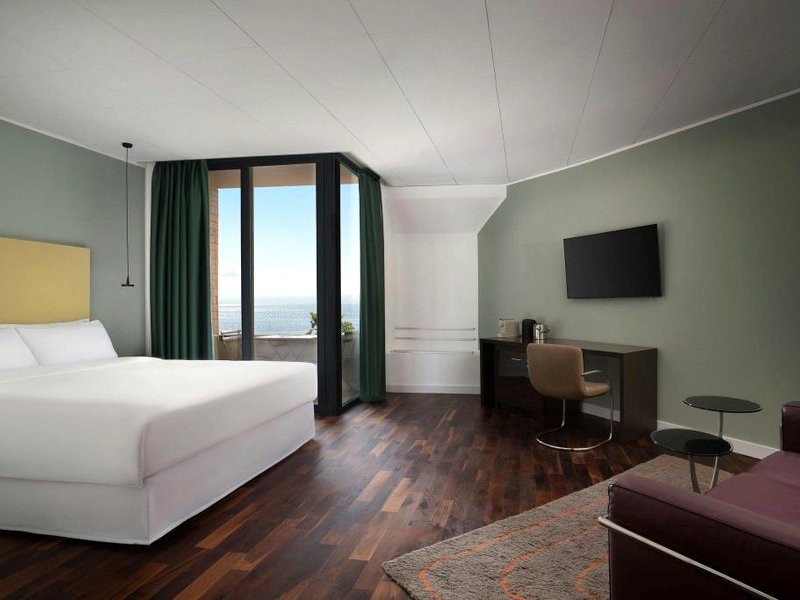 フォー ポインツ バイ シェラトン カタニア ホテル&カンファレンス センター (Four Points by Sheraton Catania Hotel & Conference Center)の写真