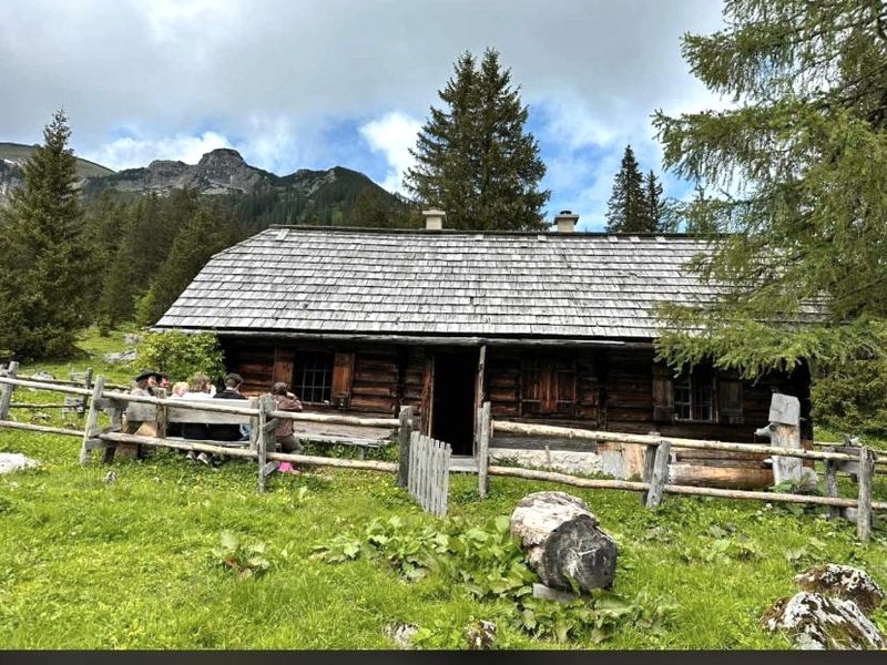 Wengerwirt zur Laubeの写真