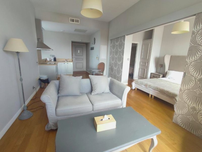 La Redorte Appartement au château 8 (La Redorte Appartement au chateau 8)の写真
