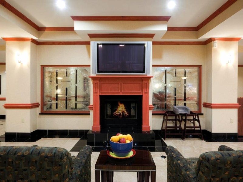 Holiday Inn Express Hotel and Suites Fairfield-North By IHGの写真