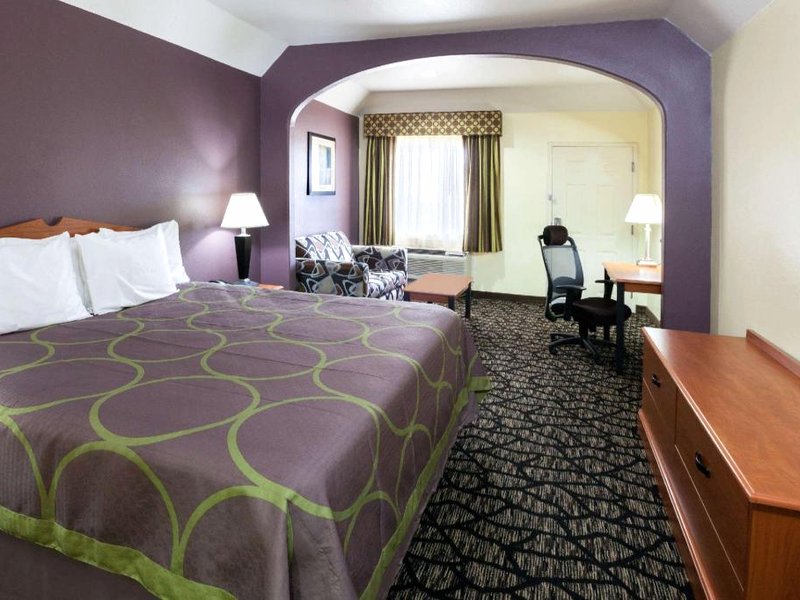 スーパー 8 バイ ウインダム フェアフィールド TX (Super 8 By Wyndham Fairfield Tx)の写真