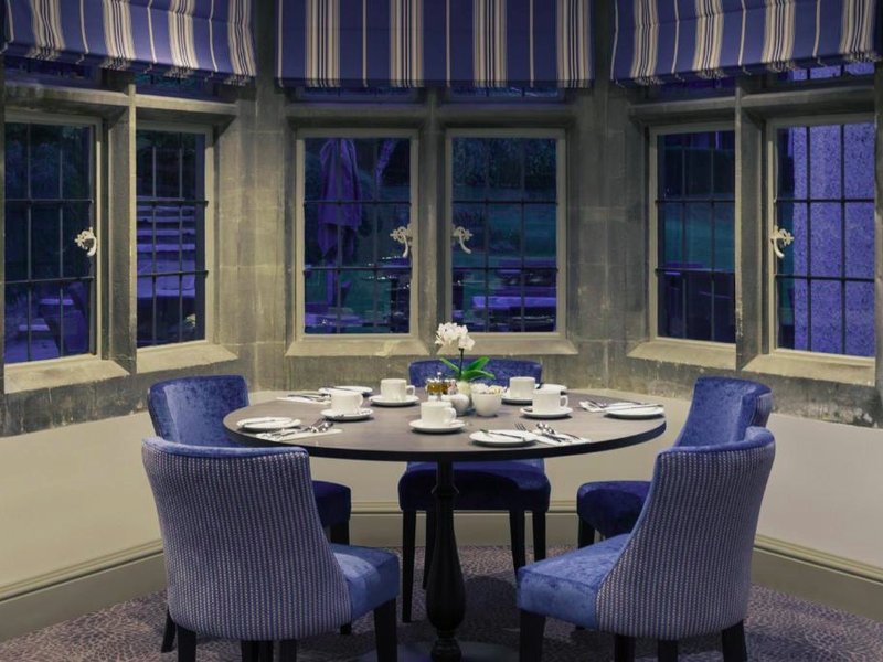 Sunday Box Hill Burford Bridge Hotelの写真