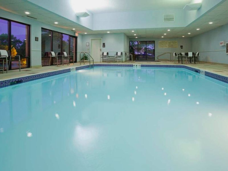ハンプトン イン ミルウォーキー エアポート (Hampton Inn Milwaukee-Airport)の写真