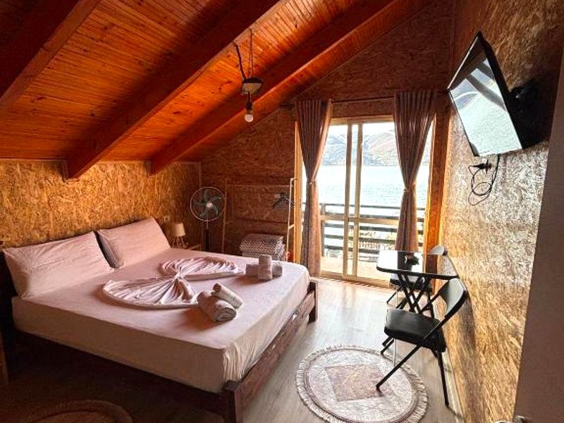 ERDA LAKESIDE Guesthouseの写真