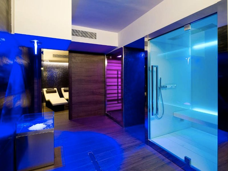 Viola Mhotelの写真