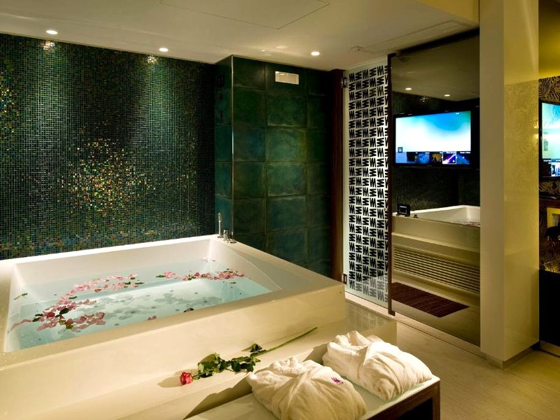 Viola Mhotelの写真