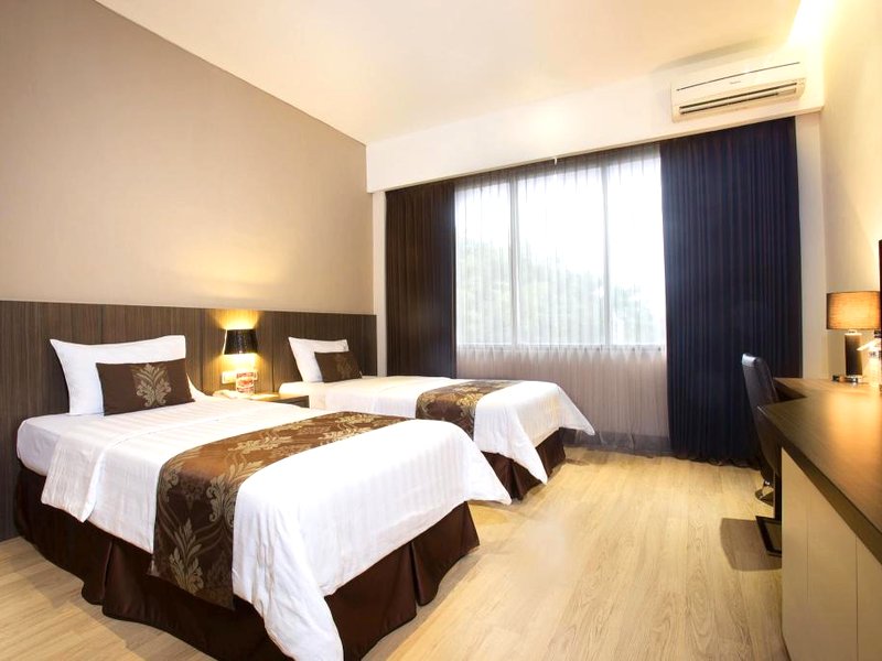グランド クチュブン ホテル (Grand Kecubung Hotel)の写真