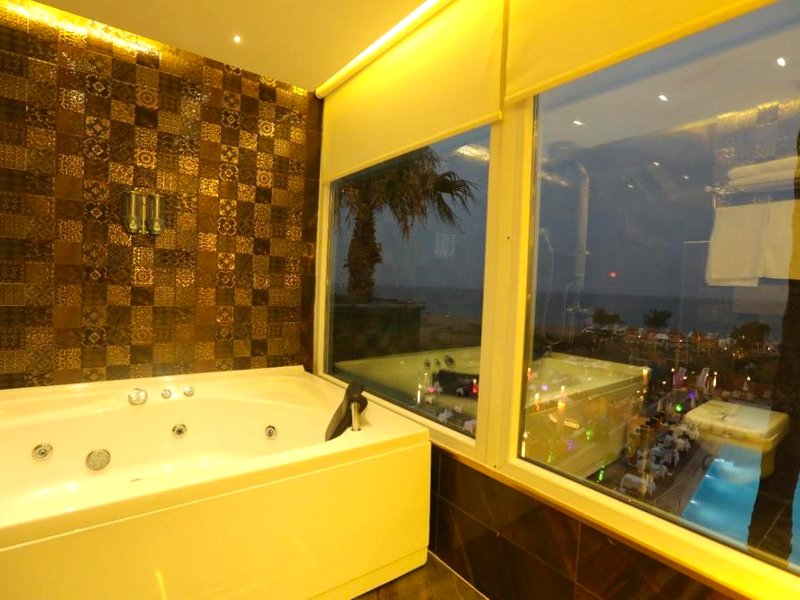 Unluselek Hotelの写真