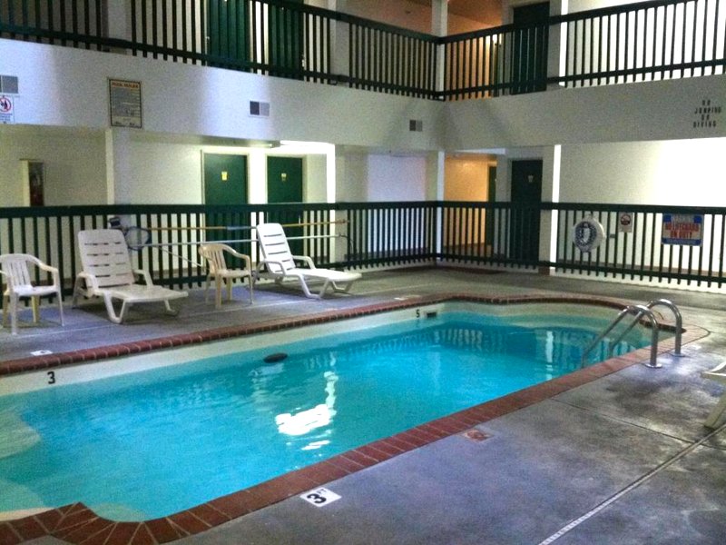 Budget Inn Wentzvilleの写真