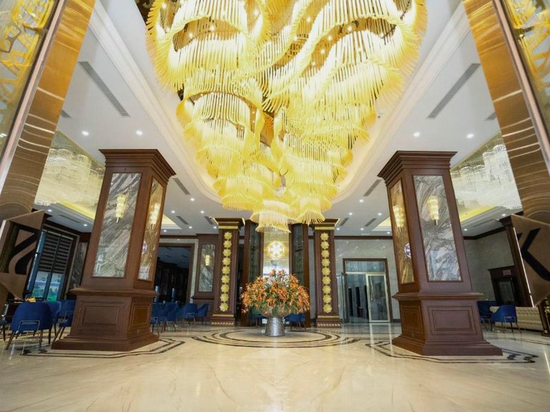 クアドン ラグジュアリー ホテル (Cua Dong Luxury Hotel)の写真