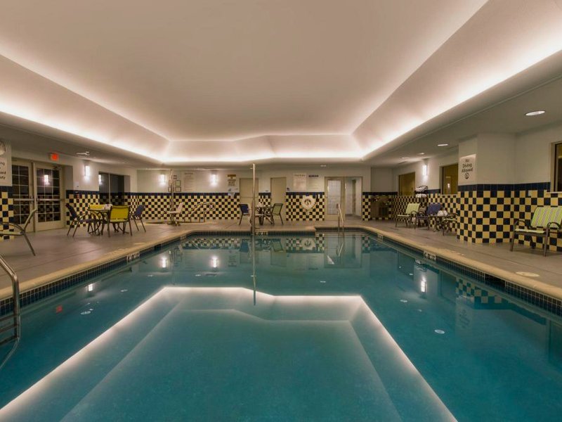 Holiday Inn Express and Suites Dickson City By IHGの写真