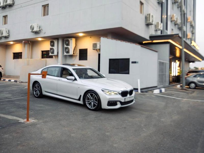 Skyline Hotel & Suites の写真