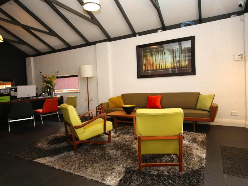 Mahogany Inn and Distilleryの写真