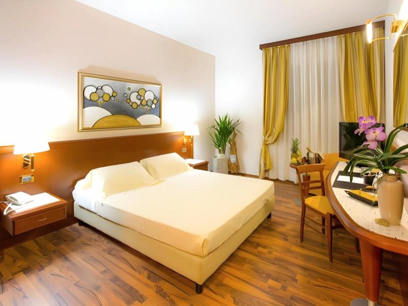 Hotel Europa Cosenzaの写真