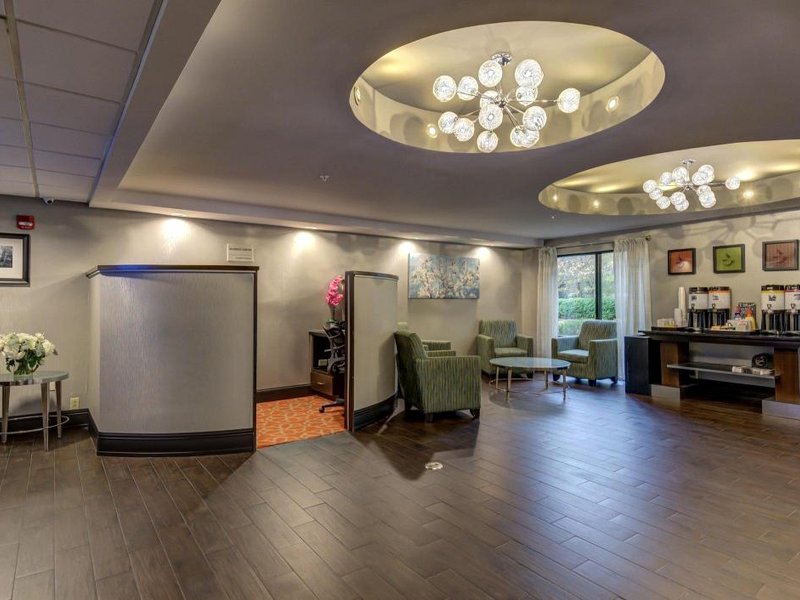 ハンプトン イン ボウイ (Hampton Inn Bowie)の写真