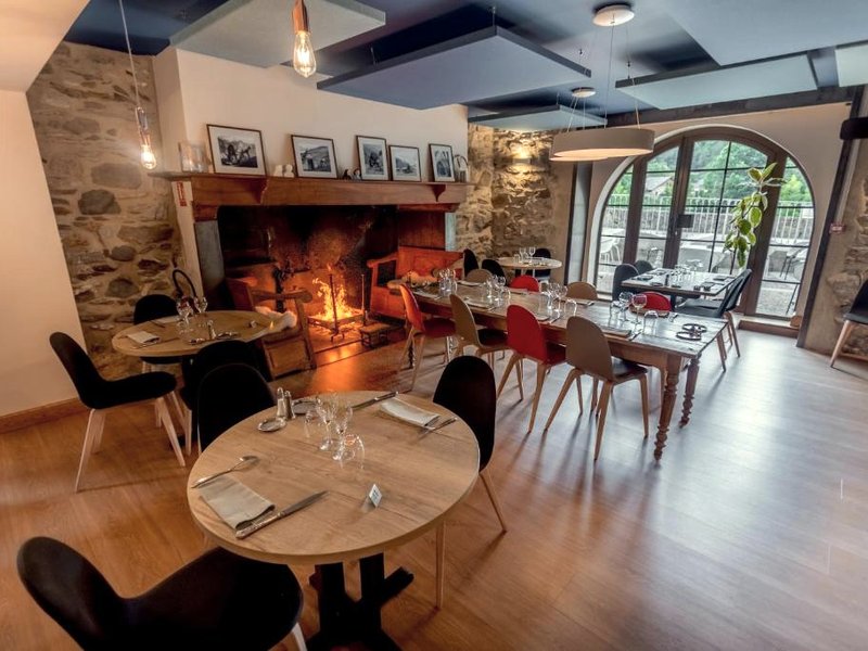 ロジ オテル ラ ブレシェ ドゥ ローランド (Logis Hotel La Breche de Roland)の写真