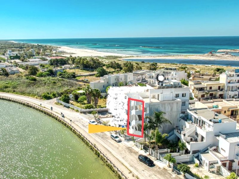 Camere almaredamarra a 50 m dalla spiaggia sabbiosa e 200 m dal centroの写真