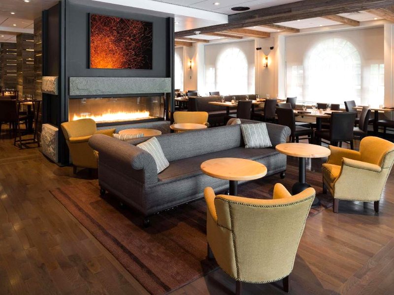 ハノーバー イン ダートマス (Hanover Inn Dartmouth)の写真