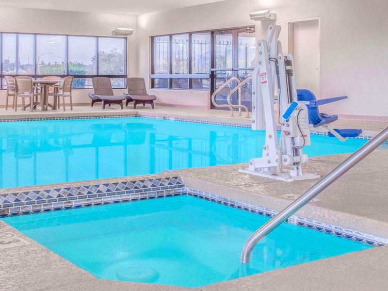 デイズ イン バイ ウィンダム チノ バレー (Days Inn by Wyndham Chino Valley)の写真