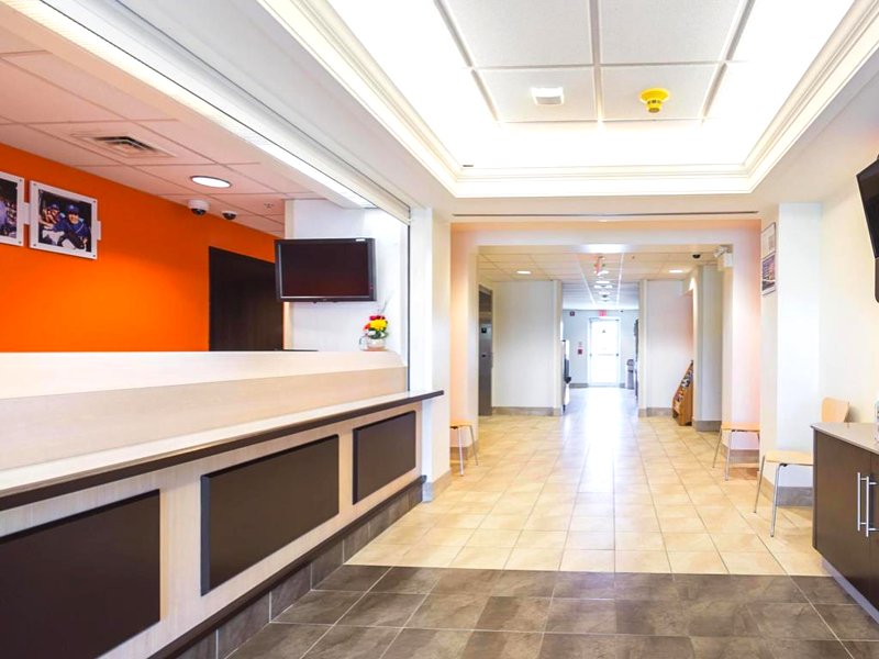 Motel 6-Whitby, ON - Toronto Eastの写真