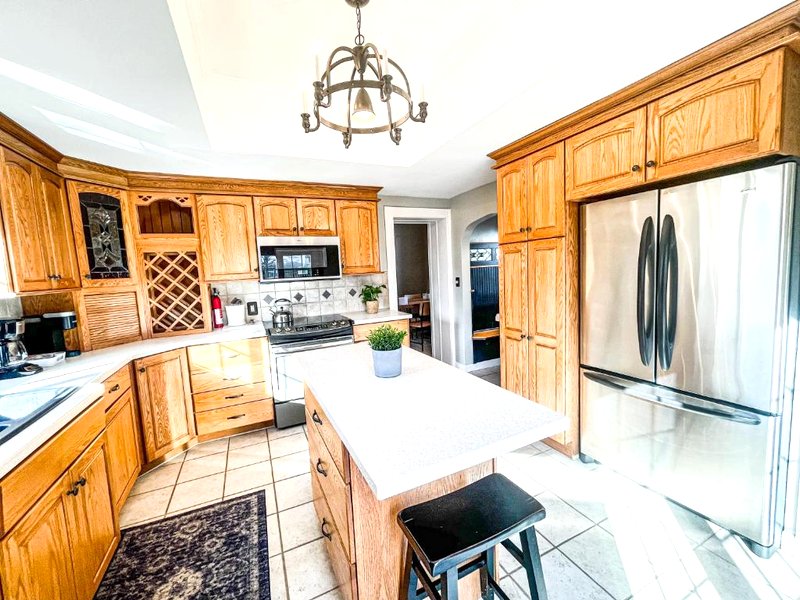 Charming School House with Large Poolの写真