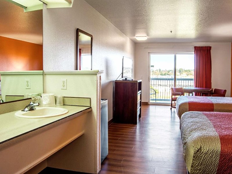 Motel 6 Newport, ORの写真