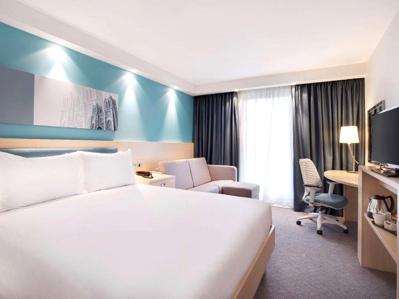 ハンプトン バイ ヒルトン ブリストル エアポート (Hampton by Hilton Bristol Airport)の写真