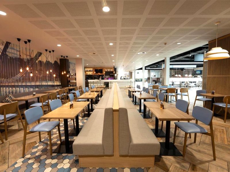 ハンプトン バイ ヒルトン ブリストル エアポート (Hampton by Hilton Bristol Airport)の写真